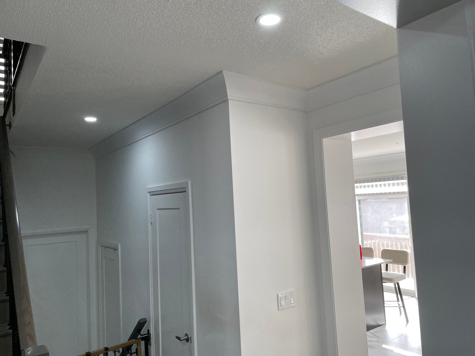 crown moulding installation toronto