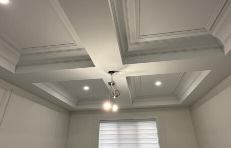 crown moulding and wainscoting installation in dining room mississuaga