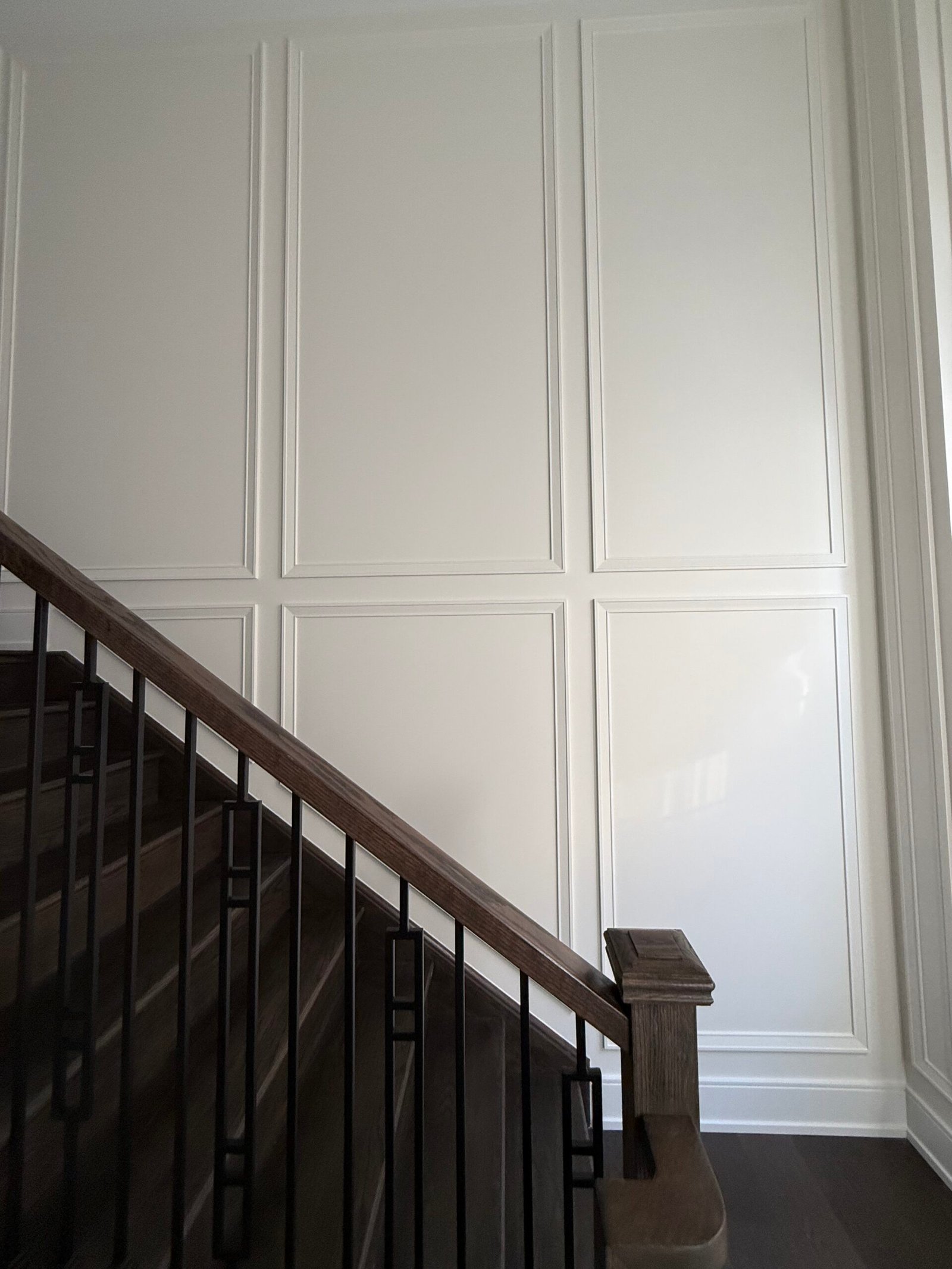 Mississuaga wainscoting installation Mississauga wainscoting installation
